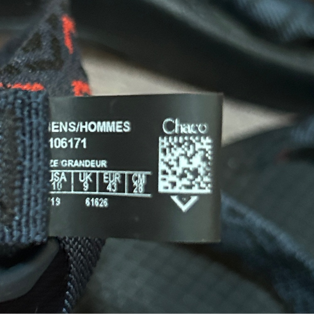 Men's adjustable strap Z/2 Chaco sandals stepped navy w bright salmon underside - Picture 6 of 6